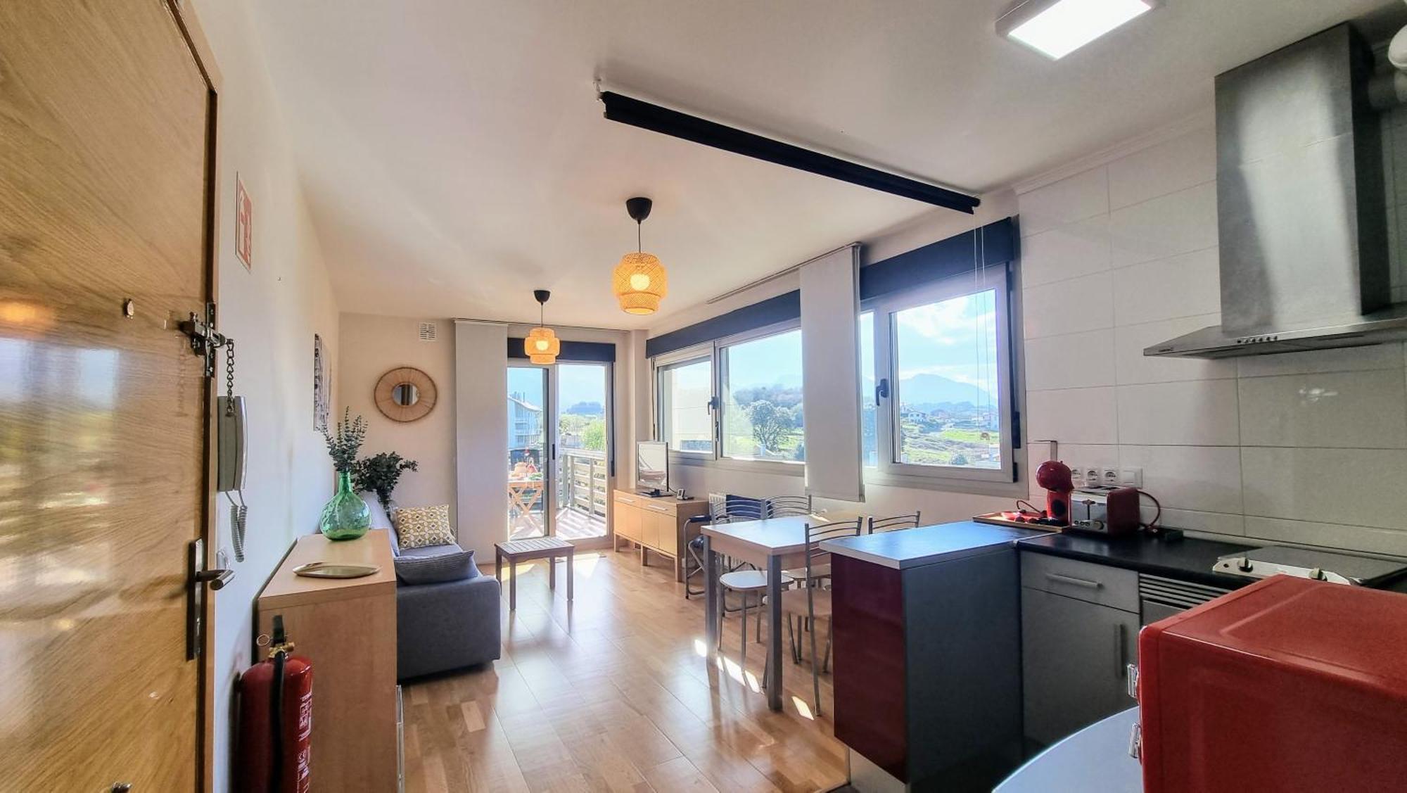 Apartamento El Arcin Лянес Екстериор снимка