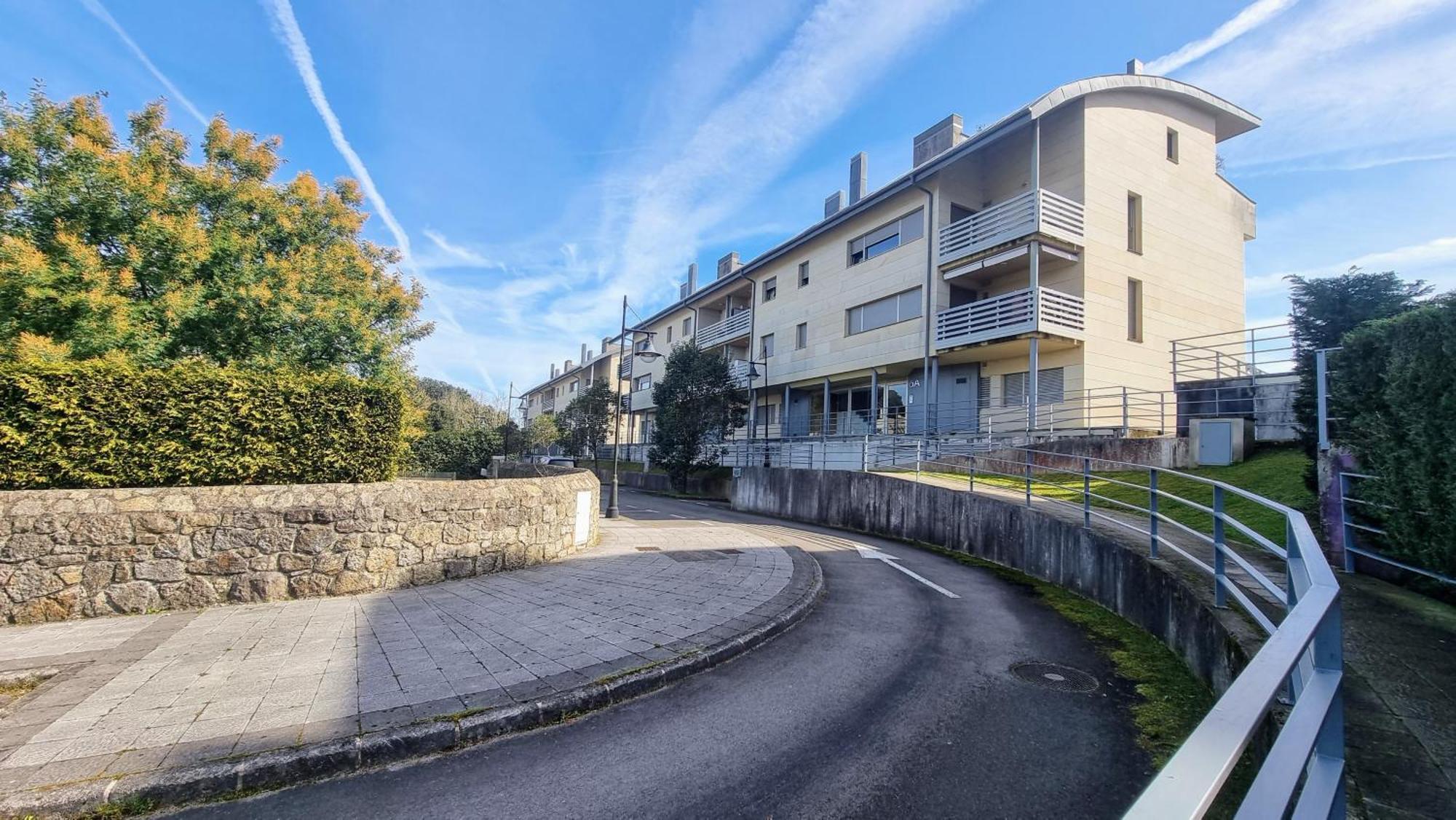 Apartamento El Arcin Лянес Екстериор снимка
